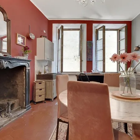 Apartment Domus Julie *